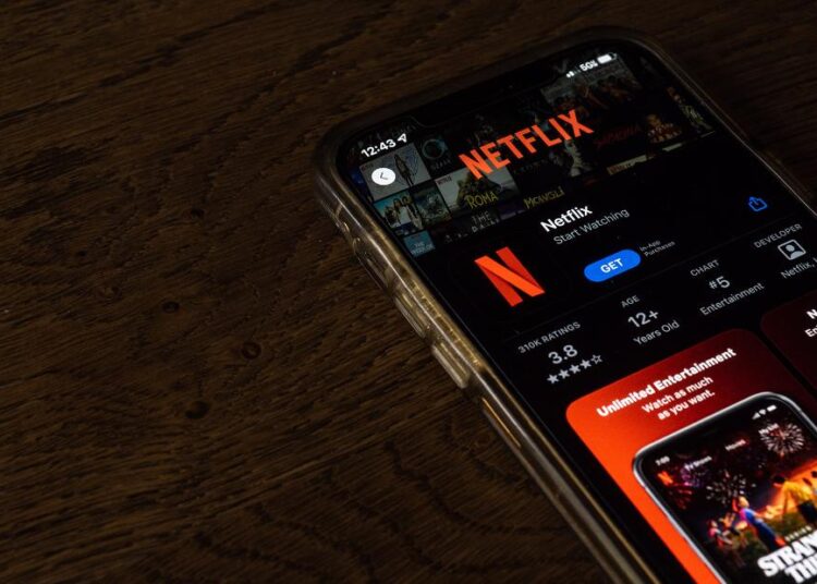 Is Netflix a good stock to buy now?