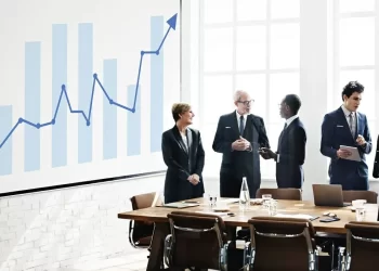 Board of directors | FintechZoom