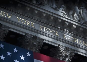NYSE Facade Buliding | FintechZoom