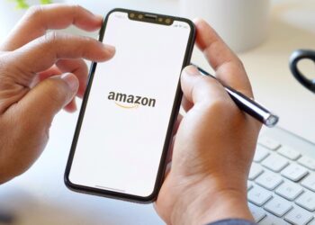 Amazon App | FintechZoom
