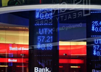 Digital Stock Market Image | FintechZoom