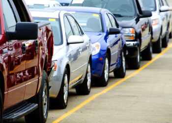 Used car auction | FintechZoom