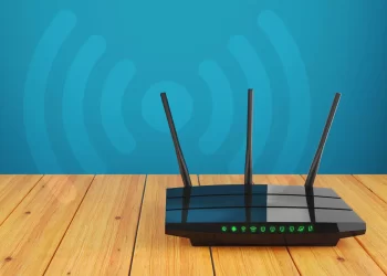 Router over wood table | FintechZoom