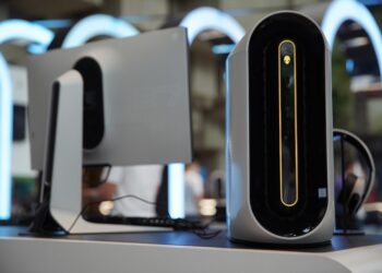 Alienware Aurora 2019 | FintechZoom