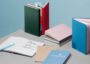 Notebook on table | FintechZoom