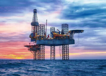 Off-Shore Oil | FintechZoom
