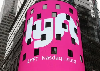 LYFT on Nasdaq Listed | FintechZoom
