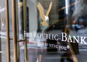 First Republic Bank | FintechZoom
