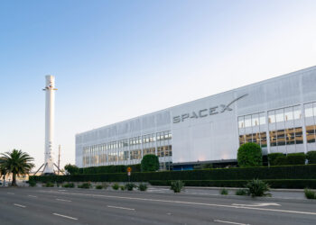 SpaceX Headquarters | FintechZoom