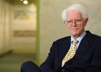 Peter Lynch | FintechZoom