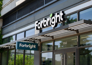 Forbright Bank Review: Overview of Services and Benefits | FintechZoom
