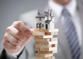 Housing Market Crash | FintechZoom