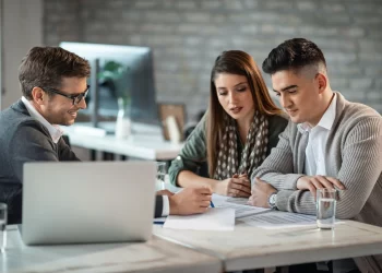 Insurance Agents | FintechZoom