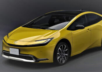 Toyota Prius 2023 | FintechZoom