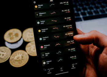 The Ultimate Guide to Creating and Managing a Bitcoin Address | FintechZoom