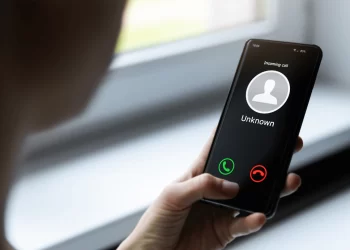 Unknown Caller | FintechZoom