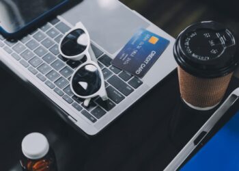 Featured image for: The Best 6 Payment Gateways for SaaS Startups